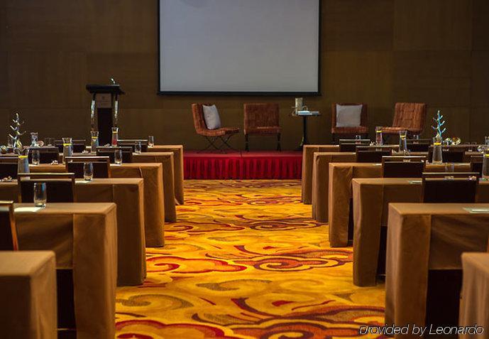 Renaissance Guiyang Hotel Perniagaan gambar